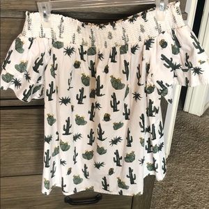 Off the shoulder cactus top!